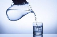 Nước lọc là đồ uống không thể thiếu đối với phụ nữ mang thai