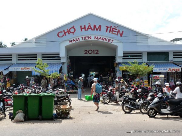 dia chi mua hai san phan thiet2 600x450 - Các khu chợ nổi tiếng - Địa chỉ mua hải sản Phan Thiết chất lượng nhất