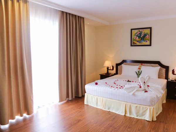 phong khach san Iris Da Lat 600x450 - Top 10 khách sạn 3 sao giá tốt ở Đà Lạt