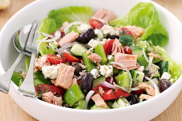 Hinh 8 Salad ca ngu - Top 17+ Món ngon ngày hè thanh mát, giải nhiệt cơ thể tốt nhất