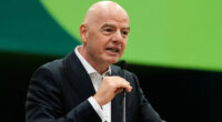gianni infantino 07302023 200x110 - Chủ tịch FIFA nhận lương hơn 150 tỷ đồng